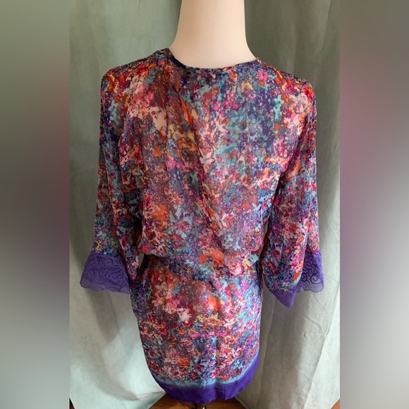 Floral tie waist robe - Picture 2 of 6